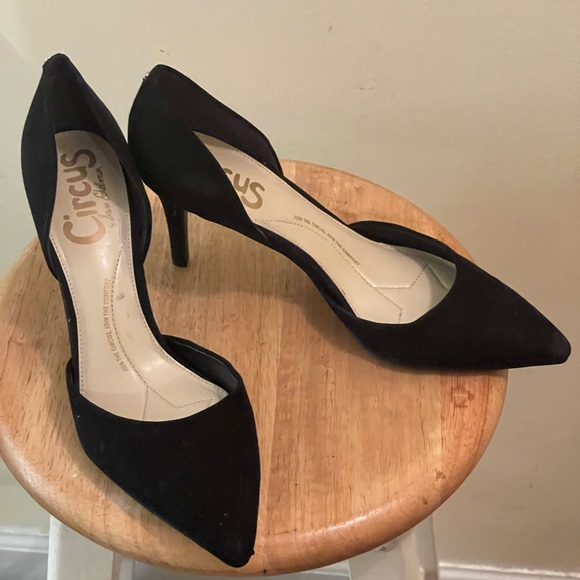 Sam Edelman Classic Black Pointed Heels - Picture 1 of 8